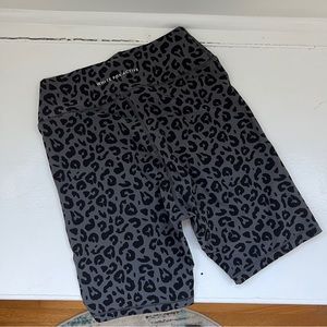 White Fox Active leopard bike shorts